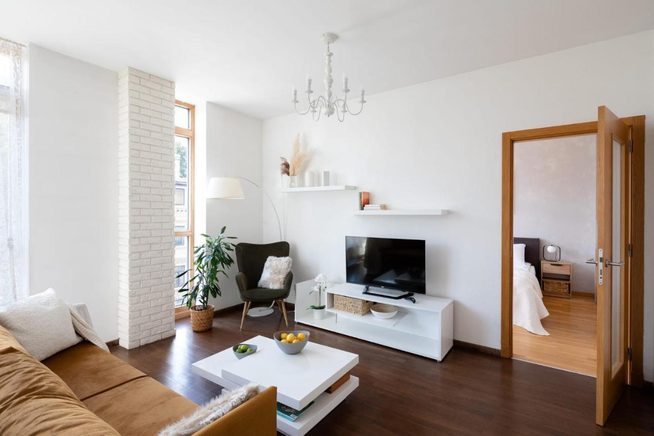 Ziedondarza Park One Bedroom Apartment With Balcony Рига Экстерьер фото